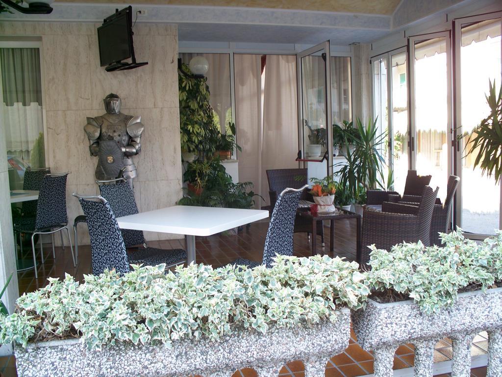 Hotel Portofino Lido di Jesolo Exterior foto